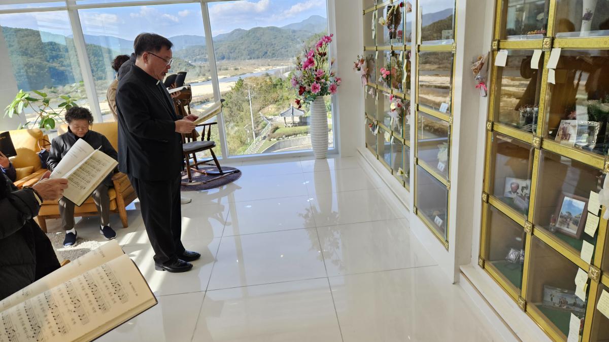 20251102위령의 날1.jpg